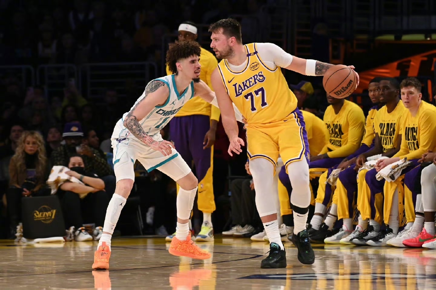 开云体育-关于东契奇在瑞士队比赛中战术调整，重返赛场引发热议！气势如虹延续的信息